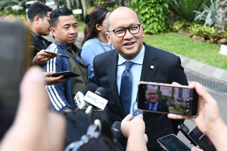 Rosan-Perkasa-Roeslani